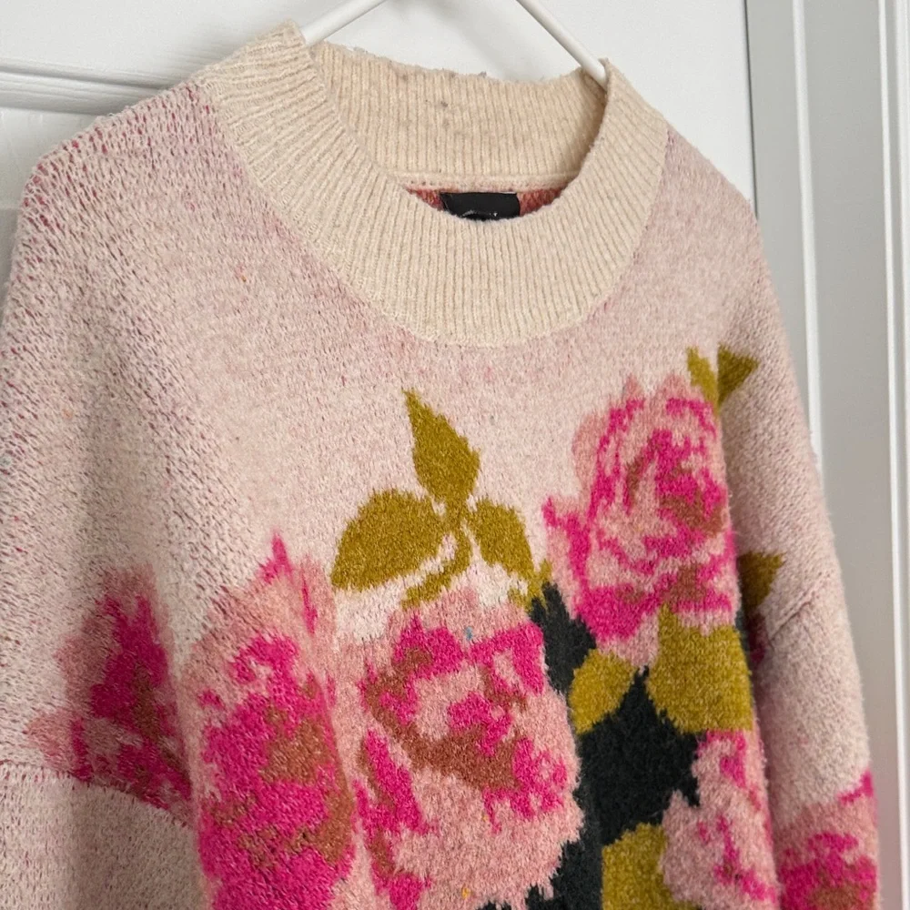 Vici Green/Pink/Cream Floral Crew Neck Sweater Size L